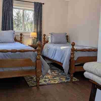 Ambleside in Boothbay Harbor Maine- Perfect for Your Maine Coastal Vacation! Rooms