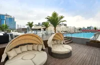 Hotel Skypark Central Seoul Pangyo - Pools