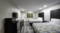 Scottish Inn & Suites - parking