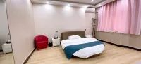 新密金三角ビジネスホテル（中強光年城市広場） - 2つ星