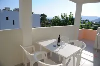 Chrysanthi Hotel - Studio & Apartments