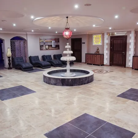 Jasmine Court Hotel & Spa
