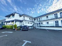 巴卡涅酒店