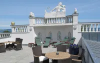 Peaceful, Sunny  Vacation Apartment Directly on the Beach Promenade, Beach - บังกะโล