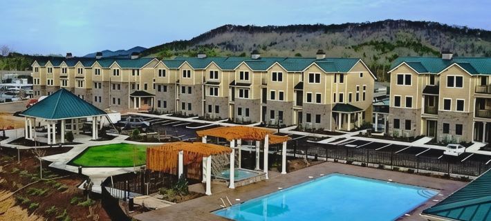 Newly renovated 3 br 2 bath condo on beautiful Norris Lake! Hotels in Union County