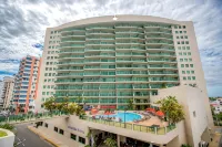 Beachfront apartment with a view, for 2-8 people at Hotel Colon Salinas Отели в г. 