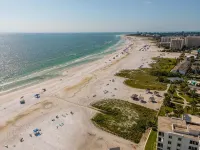 Bay View Condo, Minutes to Top Beach in the US