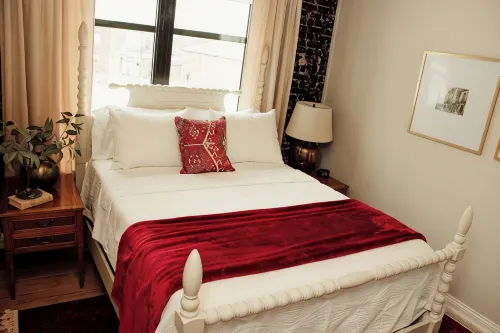 The Ashton is a 1 bed/1 bath open concept apartment.