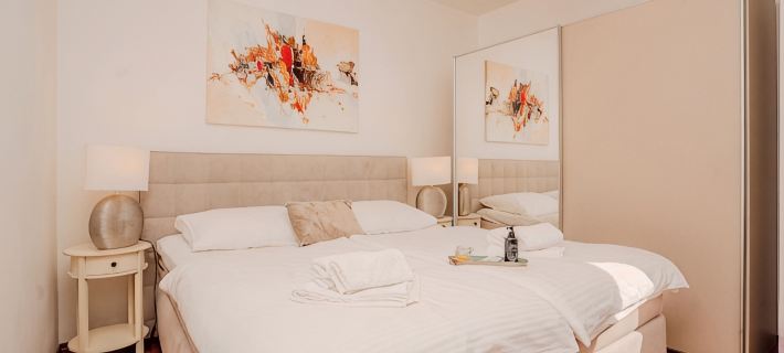 Wellness oasis on Krk - Private heated jacuzzi & lounge under olive trees Ξενοδοχεία στην πόλη Dobrinj
