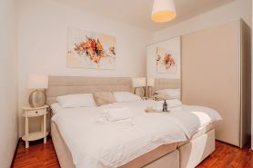 Wellness oasis on Krk - Private heated jacuzzi & lounge under olive trees