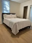 Remodeled 3-bedroom home in heart of Marion. Super Clean. - 3 estrellas