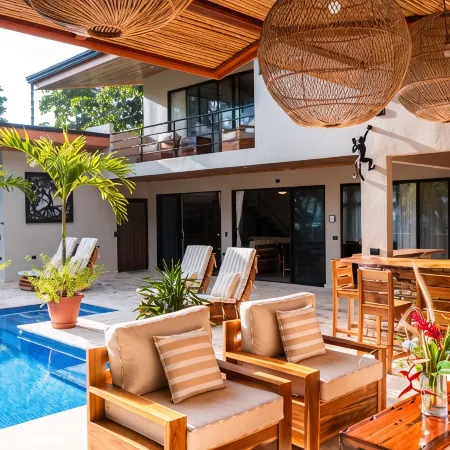 Beachfrontgem Perfect for Large Family Gatherings, Reunions, Book Now and Save