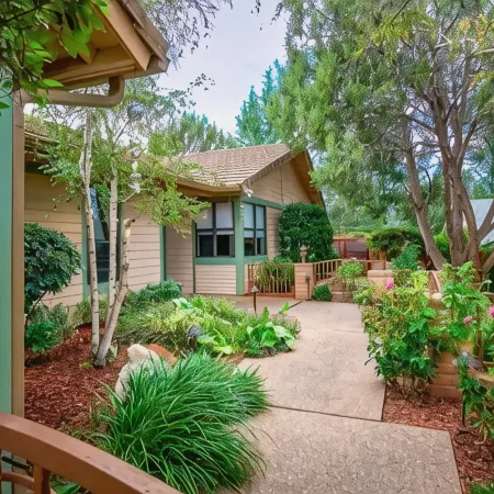 Hike Sedona Luxury Home Chapel Area/Cul-De-Sac/EV Charger!