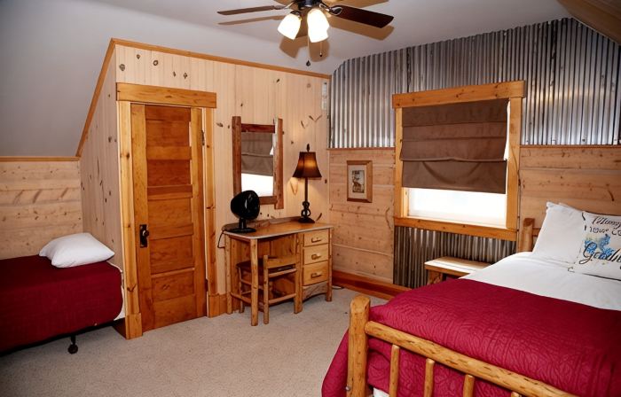 Bar 7 Ranch House - perfect for OHV travelers!