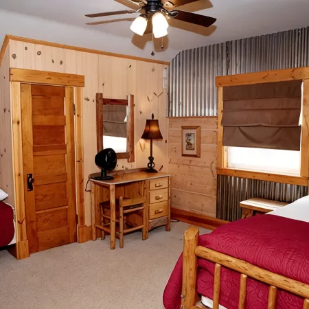 Bar 7 Ranch House - perfect for OHV travelers!