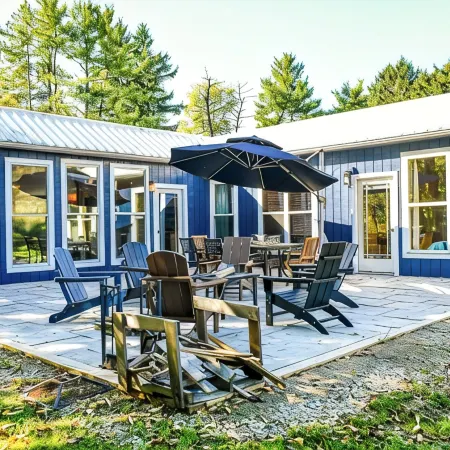 New Converted 3BR, 2BA barn, in wild, wonderful West Virginia with AC, WiFi Отели в г. Огайо