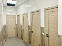 Oranzhevoe Nebo Hostel - Bãi đậu xe
