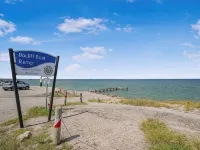 Cozy 2BED 2BATH Home with central AC Hotéis em Bacliff
