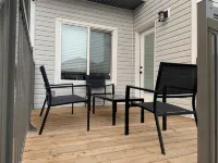 Luxurious 3 BR Villa with free parking - King Bed - 3-Star