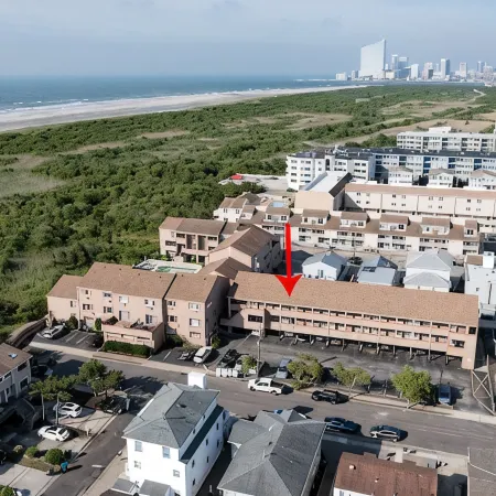 LOCATION! LOCATION! LOCATION! Brigantine Beachfront Getaway!