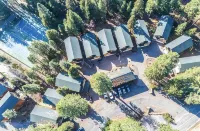 Cheerful 6 bedroom condo in Shaver Lake - Wifi