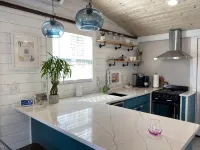 The Bunkhouse “ 5 minutes to I-75” Unique Loft across Brewery & Wedding Venues. - 3-Star
