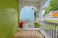 Charming 3-bedroom house downtown Frankfort/ king beds