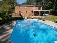 Homemade in Hickory! Salt Water Pool! - 4 tähden