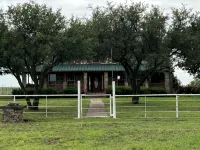 The Grassy Ridge House. Only 5 min from Rocker B Baseball Ranch! Sleeps up to 18 - Homestays