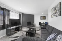 Remodeled 3 bedroom/ 2 story with AC