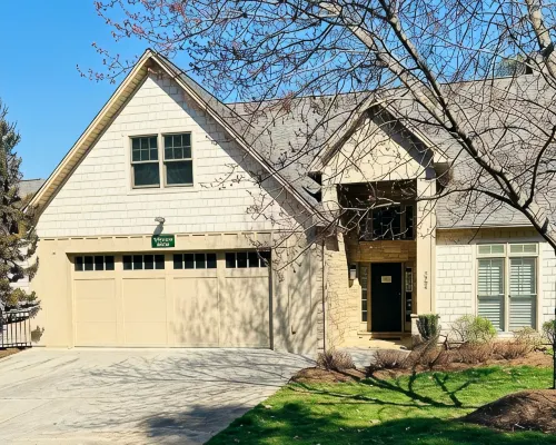 The Watson Townhome in Rock Barn Country Club & Spa Ξενοδοχεία στην πόλη Clines