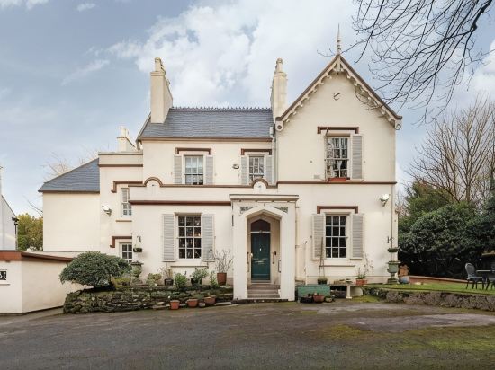 Mossley Hill Retreat