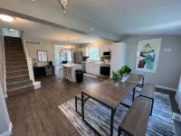 Recent Remodel - 5 Min Walk to Jet Express and Downtown Port Clinton. - Wifi