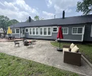 Dazzling Downtown Duplex(entire duplex) close to Elon University