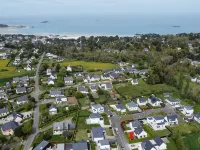 Maison 2 à 8 Personnes Plurien - Sables D'or les Pins, à 800 m de la Plage Hotels in Plurien