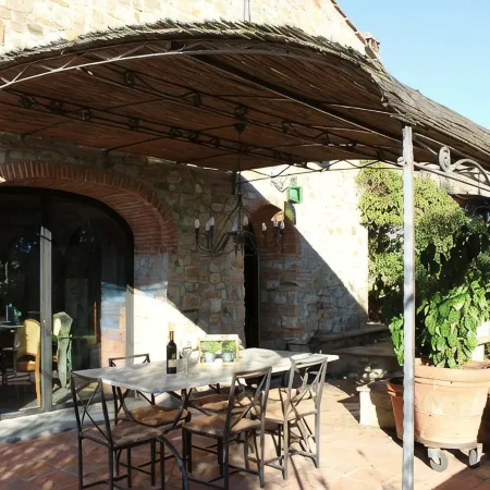 LA CASA DI MANUELA, Chianti Villa JACUZZI between Florence and San Gimignano