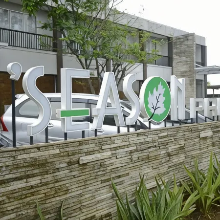 D'Season Premiere Hotel Jepara