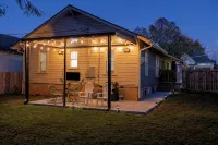 Renovated Bungalow 1 Block from Downtown Seneca! 7 miles from Clemson!
