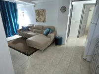 Charming 2- Bedroom Apartment with AC, WiFi in St Thomas' East End 프라이든데일 호텔