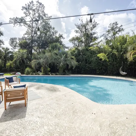 Spacious Pool Home 3 Miles to UF!
