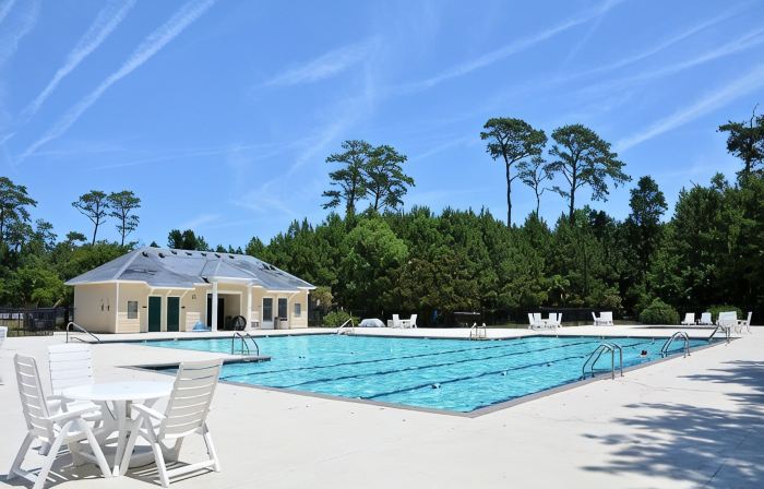 Bay Creek Meets Historic Cape Charles! Pool Access! New Outdoor Shower!