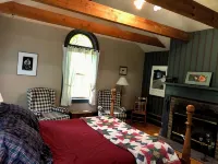 Close to Galena, close to perfect. Premier get away.  Three beautiful suites. - 4-Star