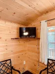 Green Cabin in Surry close to Acadia and Bar Harbor