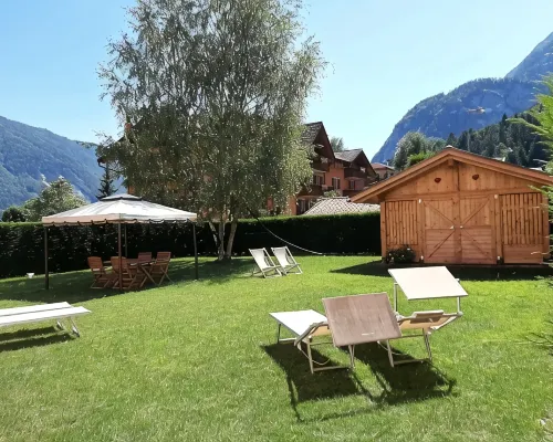Hotel Garni Arnica Hotels in Molveno