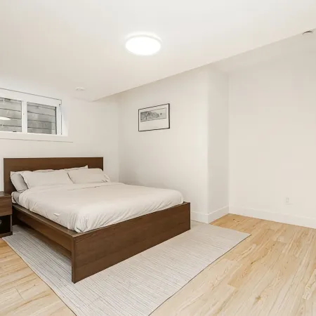 Cozy & Spacious 2BR Guest Suite, Near Vancouver