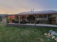 Fully Remodeled Mountain View home near Glacier National Park - Homestays