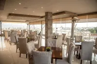 Hotel Fundador by Robles - Balkoner