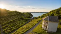 Ultra Private Off Grid Island Villa Near the Beach Mandarin Farm Setting - Villas