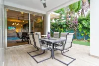 The Castle II - Modern Villa with Private Pool at a Safe Gated Community