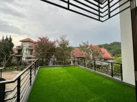 Villa Amethyst Dago (M-30) 3BR With Private Hot pool and Karaoke Set Hotels in Cimenyan